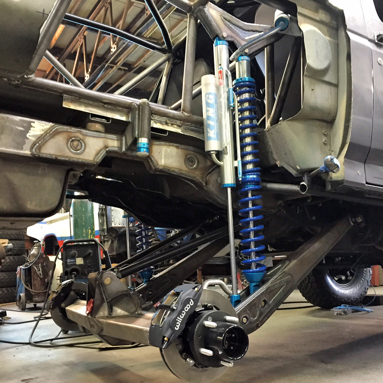 Ford Bronco 4Link Rear Suspension Kit Solo Motorsports